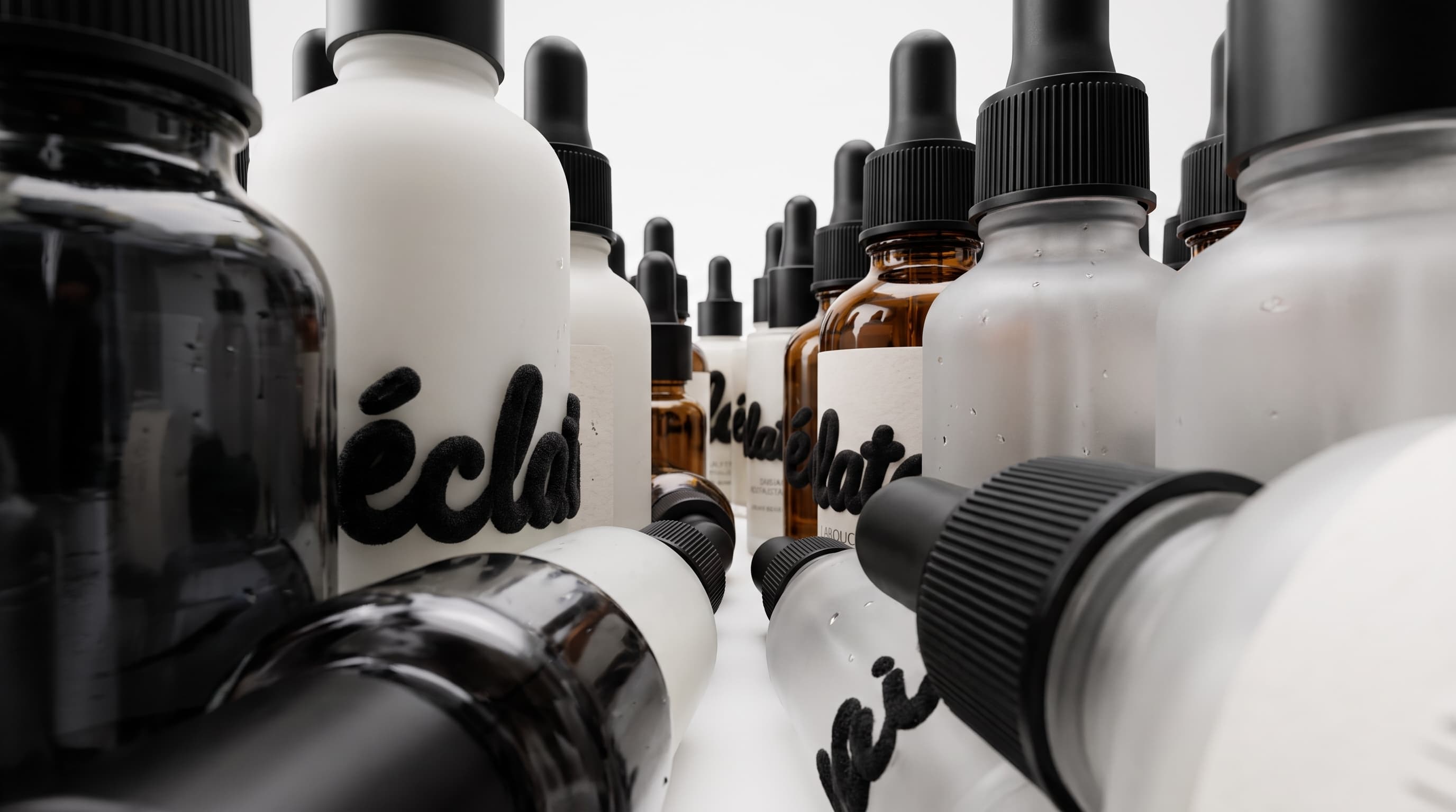 Éclatant luxury skincare collection on stone